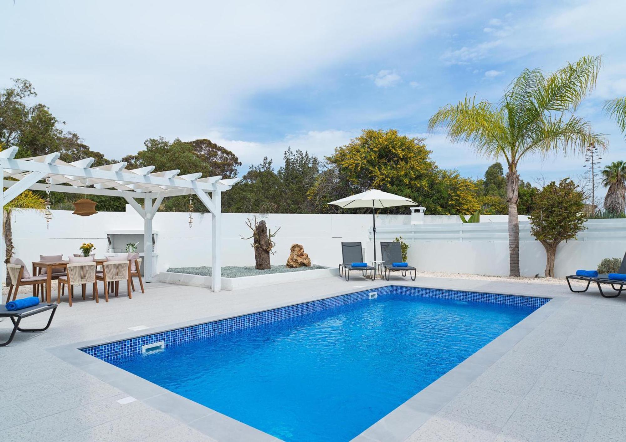 Luxvillasrentals Ayia Napa Exterior photo